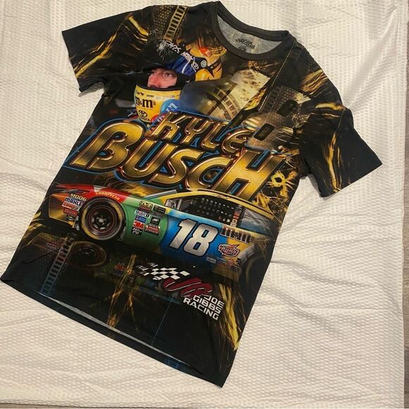 Kyle Busch Nascar M&M All Over Graphic T Shirt Unisex - Picture 1 of 4